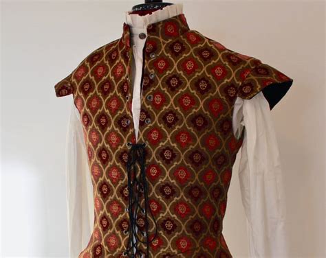 Readymade Renaissance Doublet Olive And Burgundy Floral Chenille Sz Med