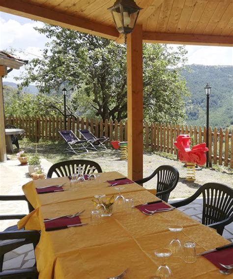 Agriturismo La Garavina Mangiare E Dormire In Agriturismo Pollino