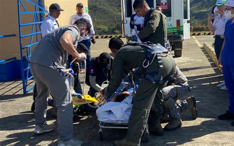 Mujer Herida En Accidente Automovilístico En Antioquia Fue Evacuada En