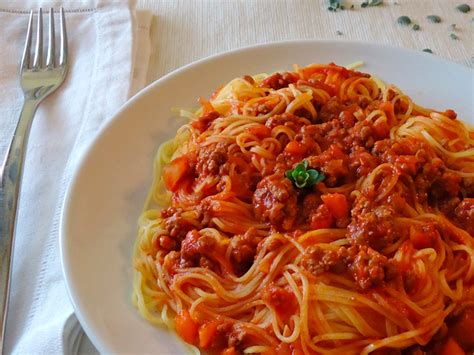 Maccheroncini Di Campofilone Al Ragù Veloce Ricette Di Campagna