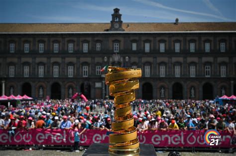 Giro Ditalia Tappa Di Napoli Luned La Firma Del Protocollo D