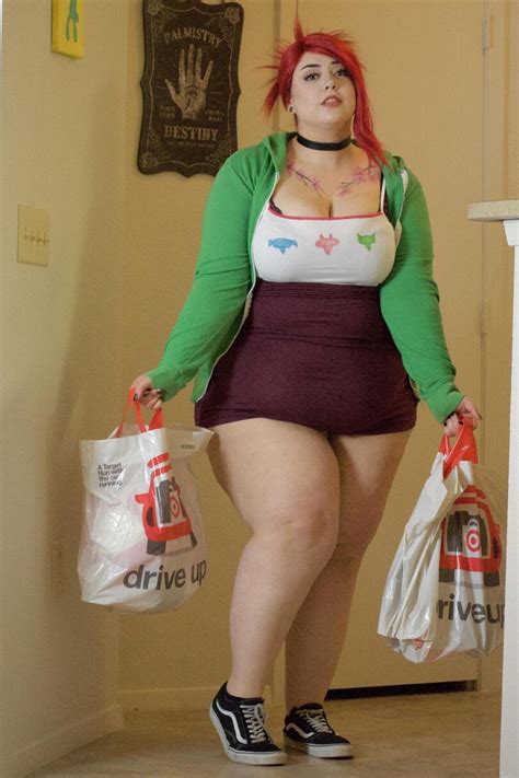 ATarge1 Bun the ca runnr j и ш в а щ шш л Пышная красота BBW