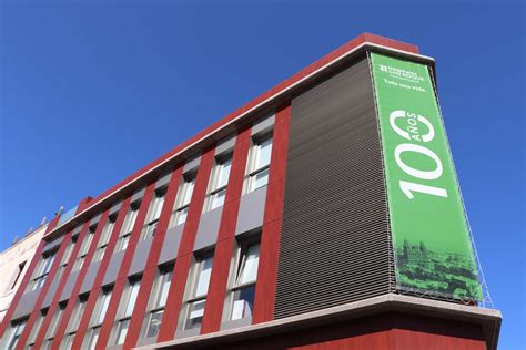 Hospitales Universitarios San Roque En Las Palmas De Gran Canaria