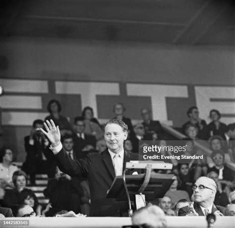 Hugh Gaitskell 1962 Photos et images de collection - Getty Images