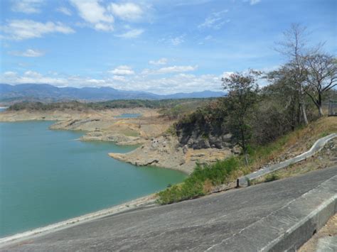 Pantabangan Dam (Pantabangan, Nueva Ecija)