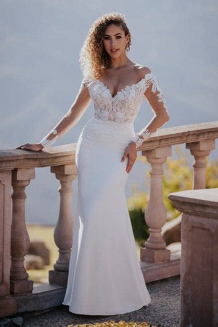 Long Sleeve Fit And Flare Wedding Dress With Lace Bodice Kleinfeld Bridal