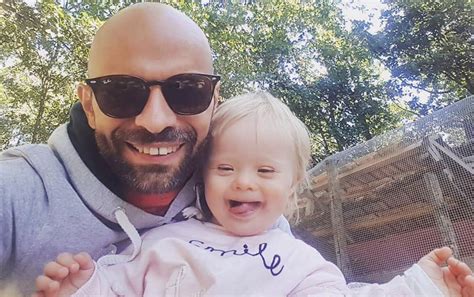 A Hist Ria Do Gay Solteiro Que Adotou Beb S Ndrome De Down Rejeitada Por Fam Lias