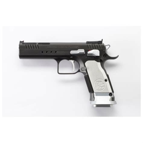 EAA Tanfoglio Witness Limited Custom Xtreme Semi Automatic 40 Smith