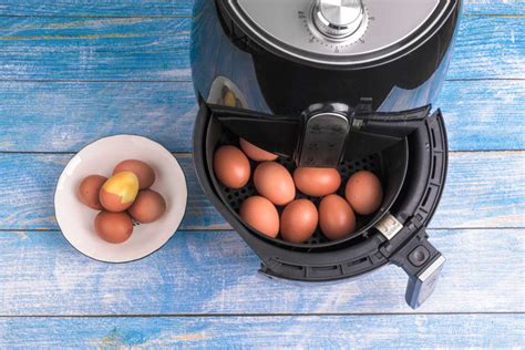 Eier in der Heißluftfritteuse zubereiten 4 Rezepte