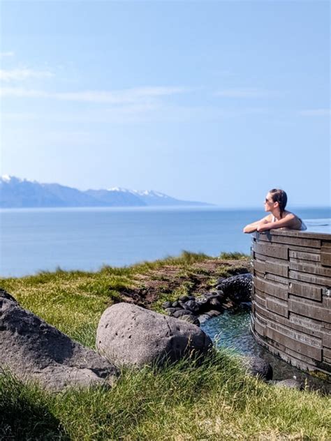 15 Hot Springs And Geothermal Pools In Iceland The Fringe Explorer