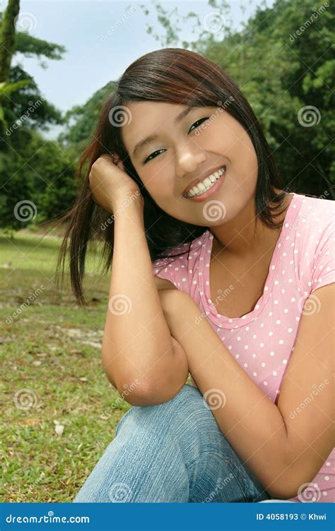 Adolescente Asiatique Latine Attirante Douce Image Stock Image Du