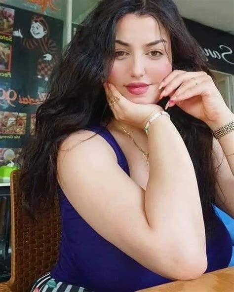 Hot Sexy Saba Shamaa Bikini Pics