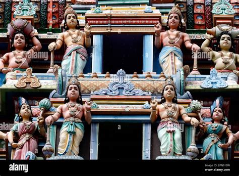 Sri Srinivasa Perumal Hindu Temple Hindu Deities On The Gopuram