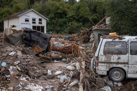 En Bosnie Herzégovine les inondations ont fait vingt deux morts et six