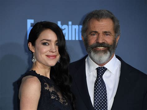 Cuántos hijos tiene Mel Gibson él y su novia le dieron la bienvenida