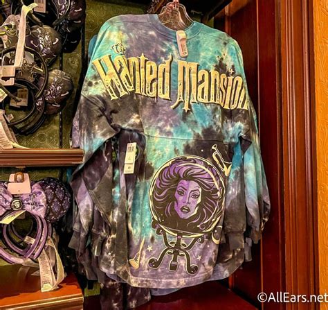 2022 Wdw Dlr Disneyland Park Emporium Haunted Mansion Spirit Jersey