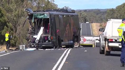 Party Bus Carrying Strippers From Melbourne Club Crashes With A Truck In Dubbo The Bus Driver