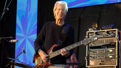 Phil Lesh, The 'Grateful Dead' Bassist Dies At 84