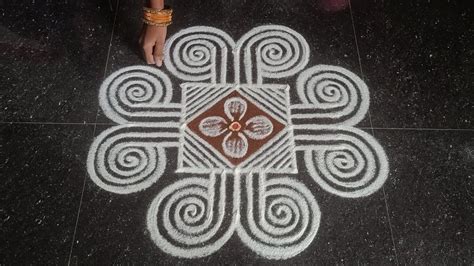 Margazhi Madham Special Kolam 5 1 Easy Padi Kolam Design