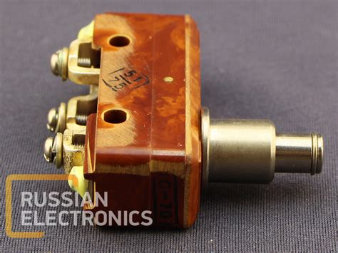 A812K - Switching devices | Russian Electronics company