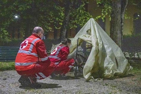 Croce Rossa Corso Di Formazione Per Volontari Nella Lingua Dei Segni Lis