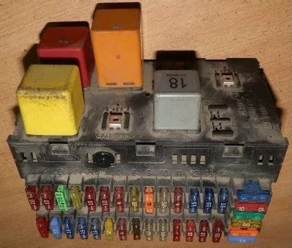 Fuse Box Diagram Volkswagen Pointer And Relay With Assignment And Location