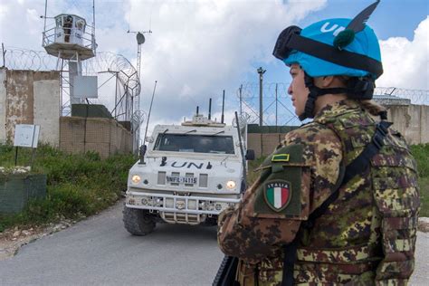 ONU diz que Israel invadiu sua base no Líbano Violações chocantes