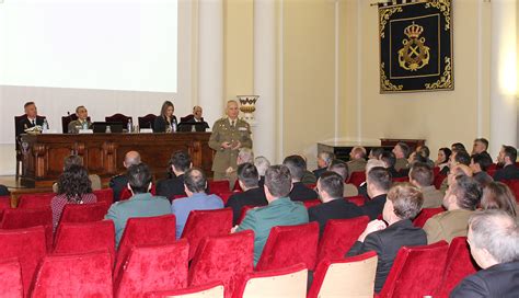 O Centro Universitario Da Defensa Acolle A Clausura Do Curso De