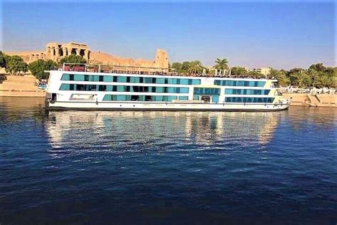 Crucero por el Nilo Luxor a Asuán 4 noches 5 días desde Hurghada con