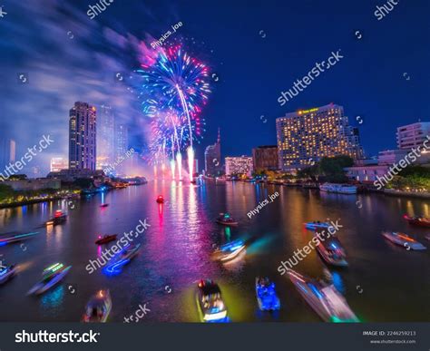 Bangkok Thailand January 01 2023 Iconsiam Stock Photo 2246259213 ...