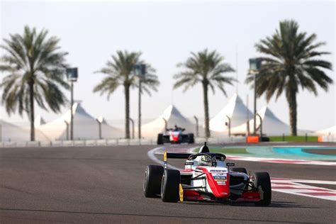 F3 Asia Abu Dhabi Guanyu Zhou è il nuovo campione P300 it