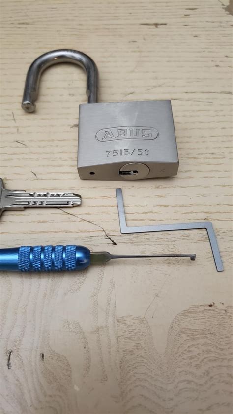 First Dimple Lock Abus 75ib50 Rlockpicking