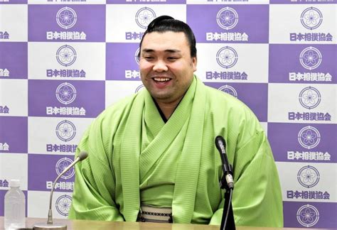 大関昇進確実の霧馬山 4年ぶりに再会の両親への親孝行喜ぶ「最高です」スポーツデイリースポーツ Online