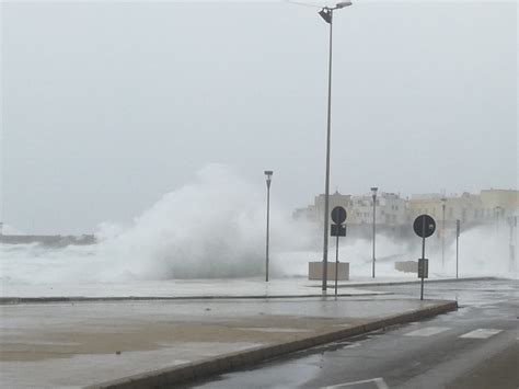 Il Maltempo Fa Danni In Tutto Il Salento Gli Interventi Della