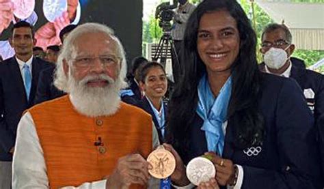 PM Narendra Modi Fulfils Promise Has Ice Cream With PV Sindhu On Tokyo