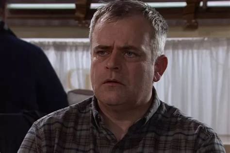 Real Life Of Coronation Street S Steve Mcdonald Actor Simon Gregson