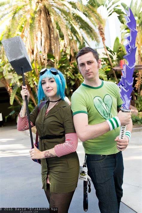 Ramona Flowers and Scott Pilgrim | Scott pilgrim, Couple cosplay ...