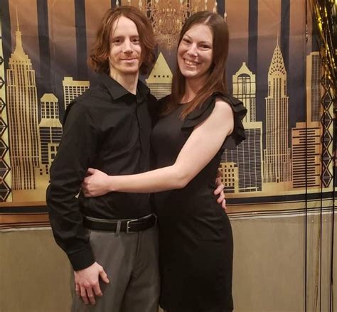 Akron Couple Who Loves Horror Films Defies Superstition Sets Nuptials