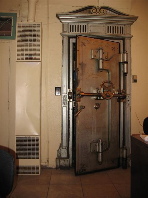 Old Bank Vault Door Vault Doors Steampunk Door Banks Vault