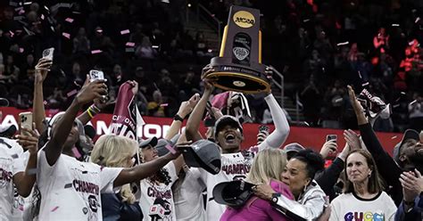 South Carolina Gamecocks Defeat Iowa Hawkeyes Wins Ncaa Womens