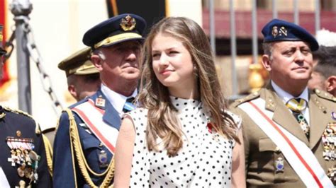 Así Vestirá La Princesa Leonor En La Academia General Militar De Zaragoza