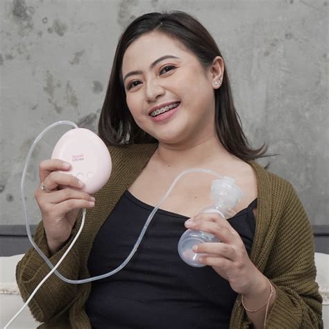 What S The Best Breast Pump To Buy Manual Electric Or Wearable