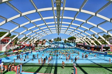 Aquashow Park - Quarteira | Family | Portugal Travel Guide