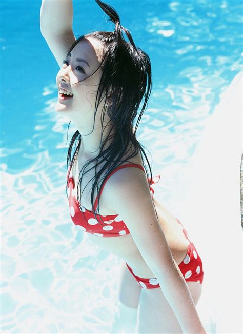 冈本奈月 岡本奈月《first Touch》写真集 [ys Web] Vol 124 高清大图在线浏览 新美图录