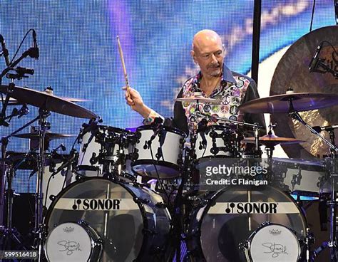 Drummer Steve Smith Photos and Premium High Res Pictures - Getty Images