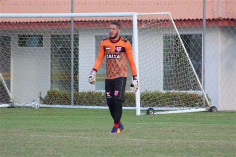 No Barradão o CRB bate de frente o Vitória