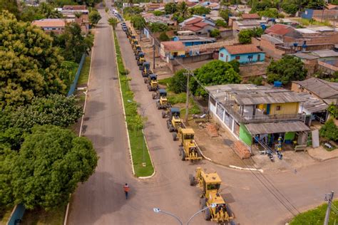 Carreata Marca A Entrega De Mais De R Milh Es Em Ve Culos E