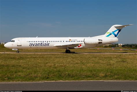 D AGPH Avanti Air Fokker F100 F28 Mark 0100 Photo By Severin