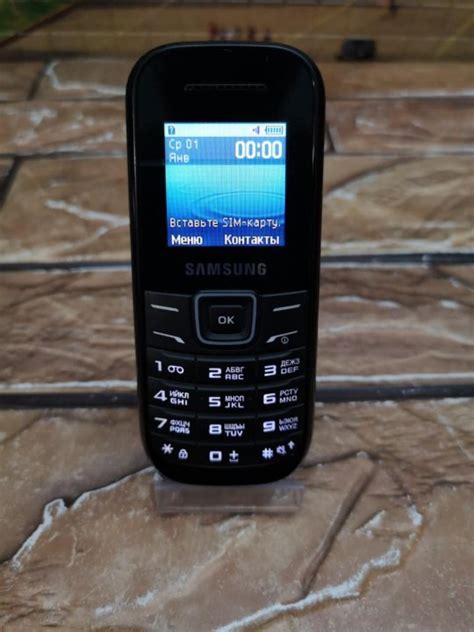 Телефон Samsung Gt E1200 Telegraph