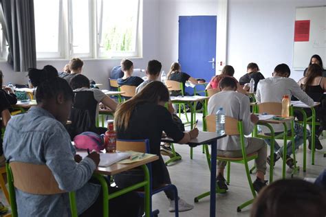 Brevet Des Coll Ges Brioude Candidats Passent Leur Premier